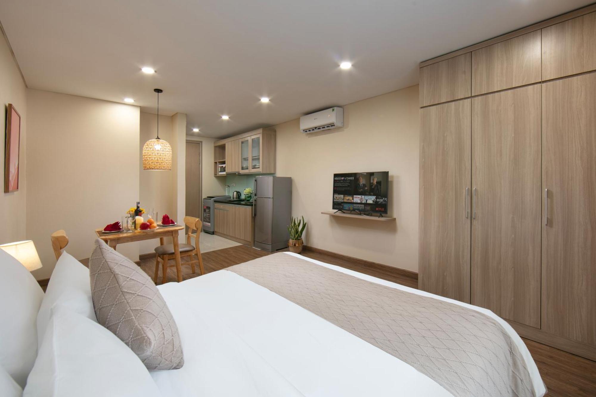 Hb Serviced Apartment - Lac Long Quan Hanoi Exterior photo